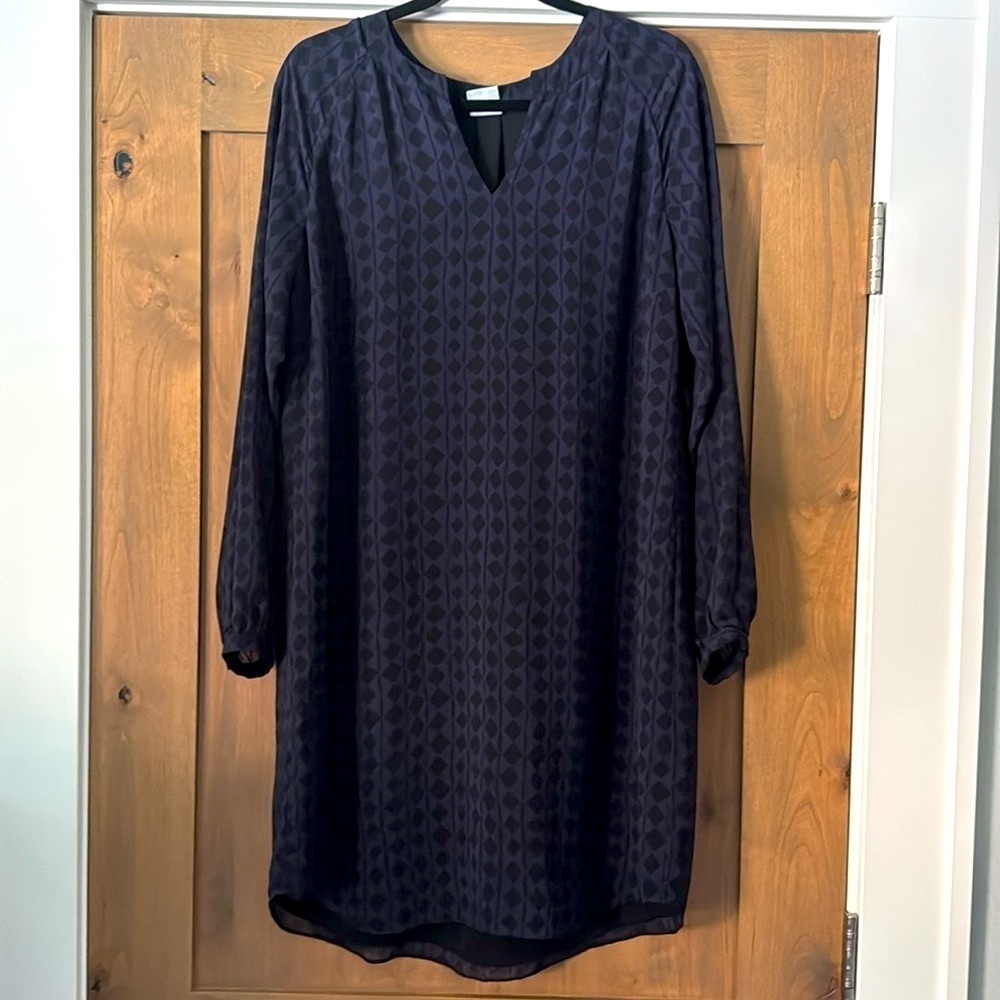 CAbi Harlequin Diamond Shift Dress Womens M Lined shear sleeve blue/black office